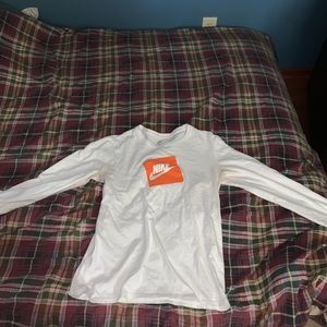 Nike long sleeve shirt